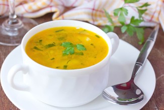 Суп с плоскими "галушками"